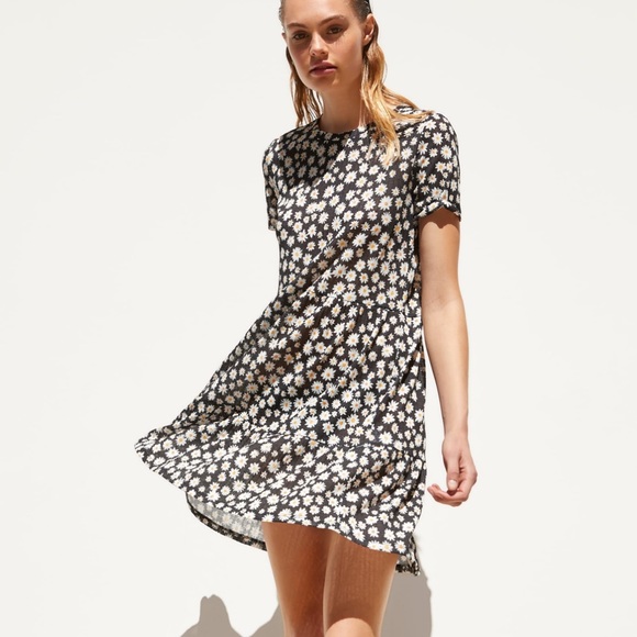 Zara Dresses & Skirts - ZARA • daisy tiered textured weave dress • nwt
